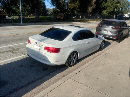 White 2008 BMW 328 i