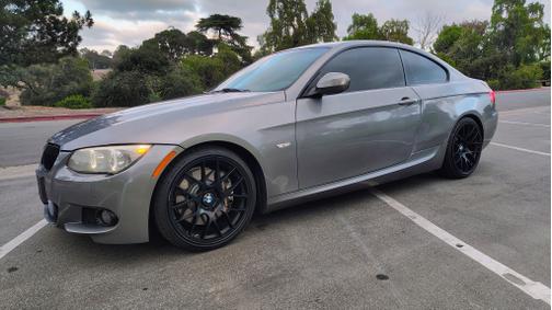 Gray 2013 BMW 335 i