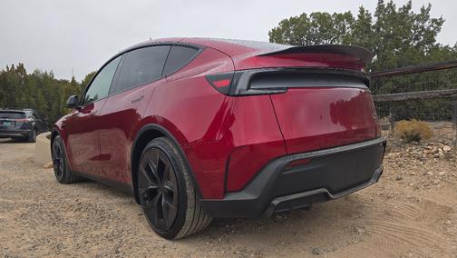 2026 Tesla Model Y Performance AWD
