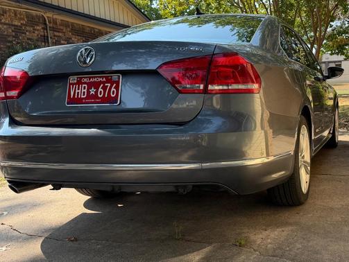 Gray 2012 Volkswagen Passat 2.0 TDI SEL Premium
