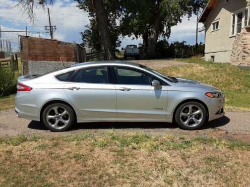 2014 Ford Fusion Hybrid SE
