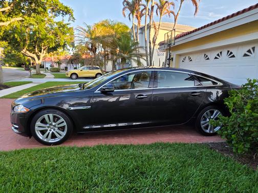 Black 2011 Jaguar XJ L