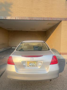 Gold 2006 Honda Accord VP
