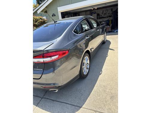 2017 Ford Fusion Energi Titanium
