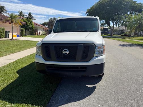 White 2014 Nissan NV Cargo NV1500 SV V6