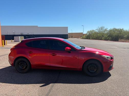 Red 2016 Mazda Mazda3 i Sport