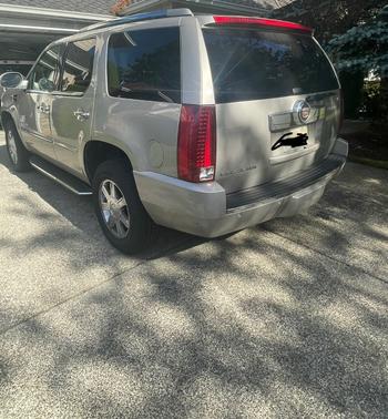 2007 Cadillac Escalade Base