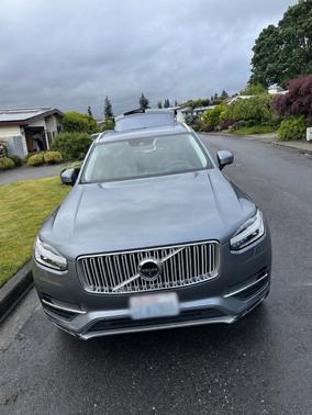 Gray 2019 Volvo XC90 Hybrid T8 Inscription