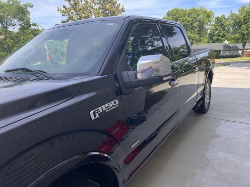 Photo 4 of 29 of 2016 Ford F-150 Platinum