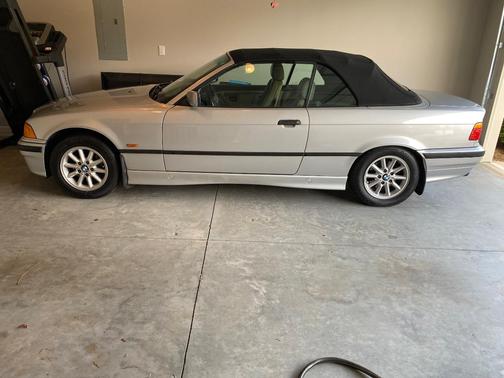 Silver 1999 BMW 328 iC
