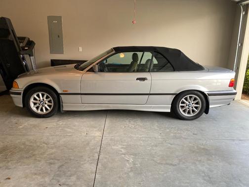 Silver 1999 BMW 328 iC