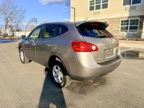 2010 Nissan Rogue S