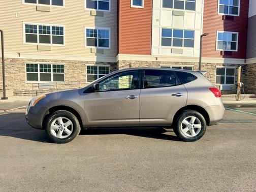 2010 Nissan Rogue S