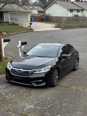 2017 Honda Accord Hybrid EX-L