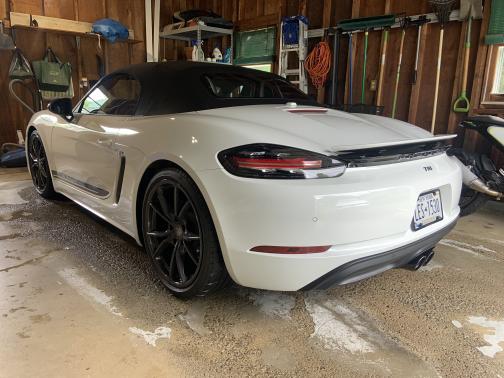 2022 Porsche 718 Boxster T
