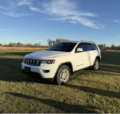 2019 Jeep Grand Cherokee Laredo E