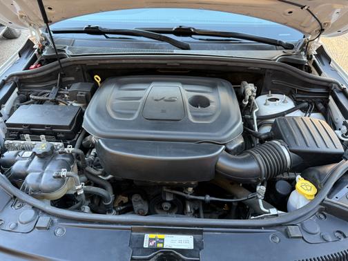 2019 Jeep Grand Cherokee Laredo E