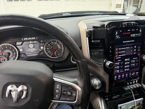 Black 2019 RAM 1500 Laramie