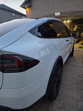 2022 Tesla Model X Long Range