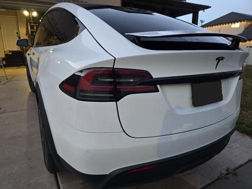 2022 Tesla Model X Long Range