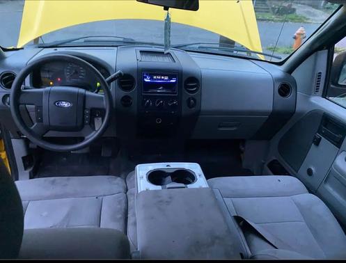 2004 Ford F-150 STX SuperCab