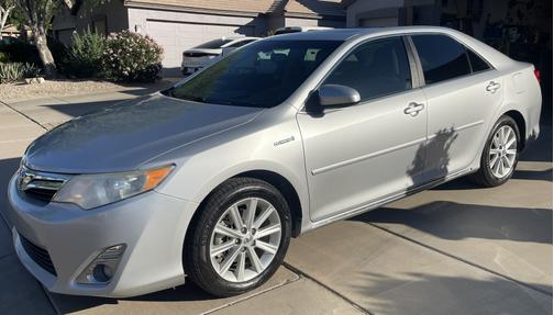 2013 Toyota Camry Hybrid XLE