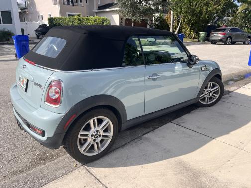 2012 MINI Cooper S Base