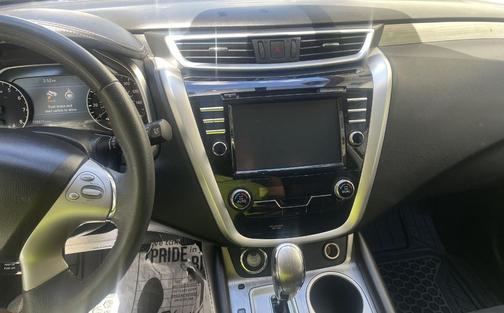 Black 2016 Nissan Murano SV