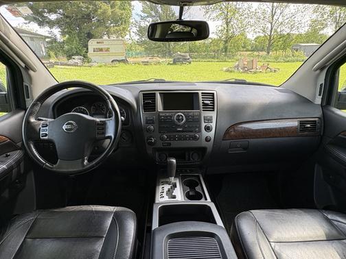 2010 Nissan Armada Titanium