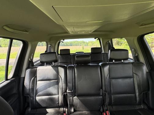 2010 Nissan Armada Titanium