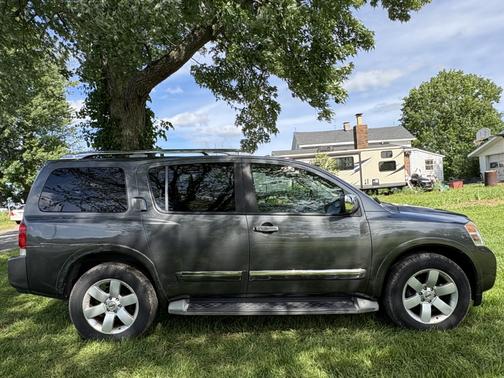 2010 Nissan Armada Titanium