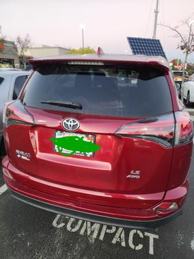 2018 Toyota RAV4 LE