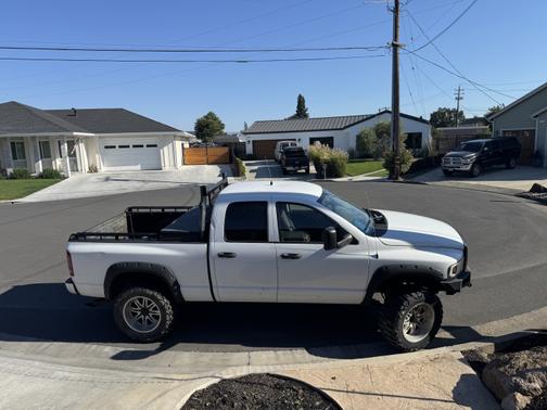 2004 Dodge Ram 2500 Laramie Quad Cab