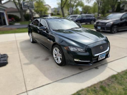 Green 2016 Jaguar XJ XJL Portfolio