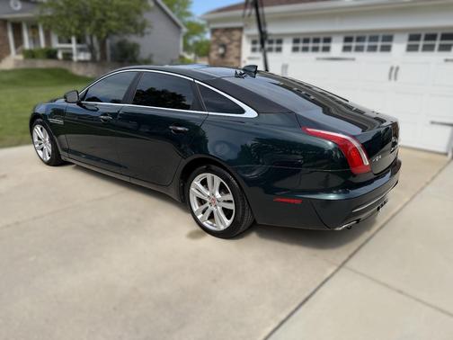 Green 2016 Jaguar XJ XJL Portfolio