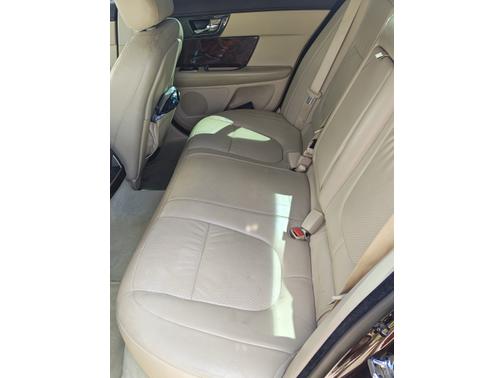 2011 Jaguar XF Premium