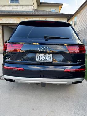 Blue 2017 Audi Q7 3.0T Premium Plus