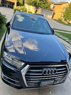 Blue 2017 Audi Q7 3.0T Premium Plus