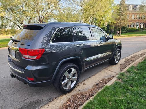 2011 Jeep Grand Cherokee Overland