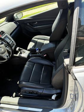 Silver 2010 Volkswagen Eos Komfort