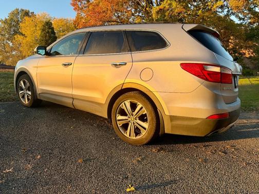 Silver 2016 Hyundai SANTA FE Limited