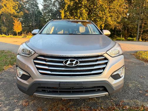 Silver 2016 Hyundai SANTA FE Limited