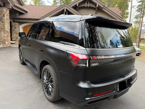 Black 2025 INFINITI QX80 AUTOGRAPH