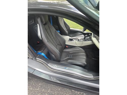 2019 BMW i8 Base