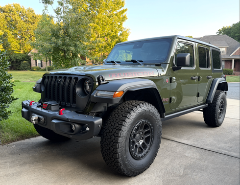 Green 2022 Jeep Wrangler Unlimited Rubicon