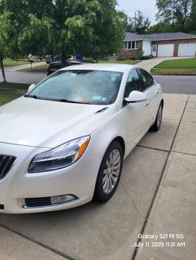2012 Buick Regal Premium 1