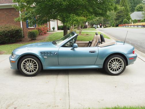 2001 BMW Z3 3.0i Roadster