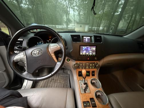 2010 Toyota Highlander Hybrid Limited
