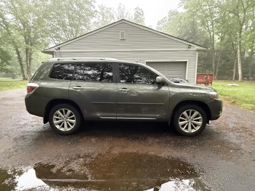 2010 Toyota Highlander Hybrid Limited