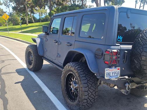 Blue 2020 Jeep Wrangler Unlimited Rubicon